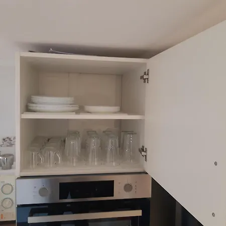 Sub Rosa Two-bedroom Apartmán *